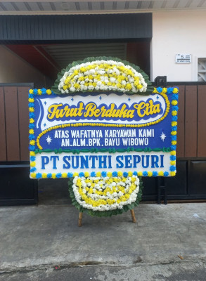Papan Bunga Duka di Padang Serai